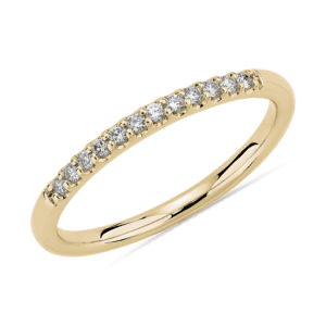 Petite Micropave Diamond Wedding Ring in 14k Yellow Gold (1/10 ct. tw.)